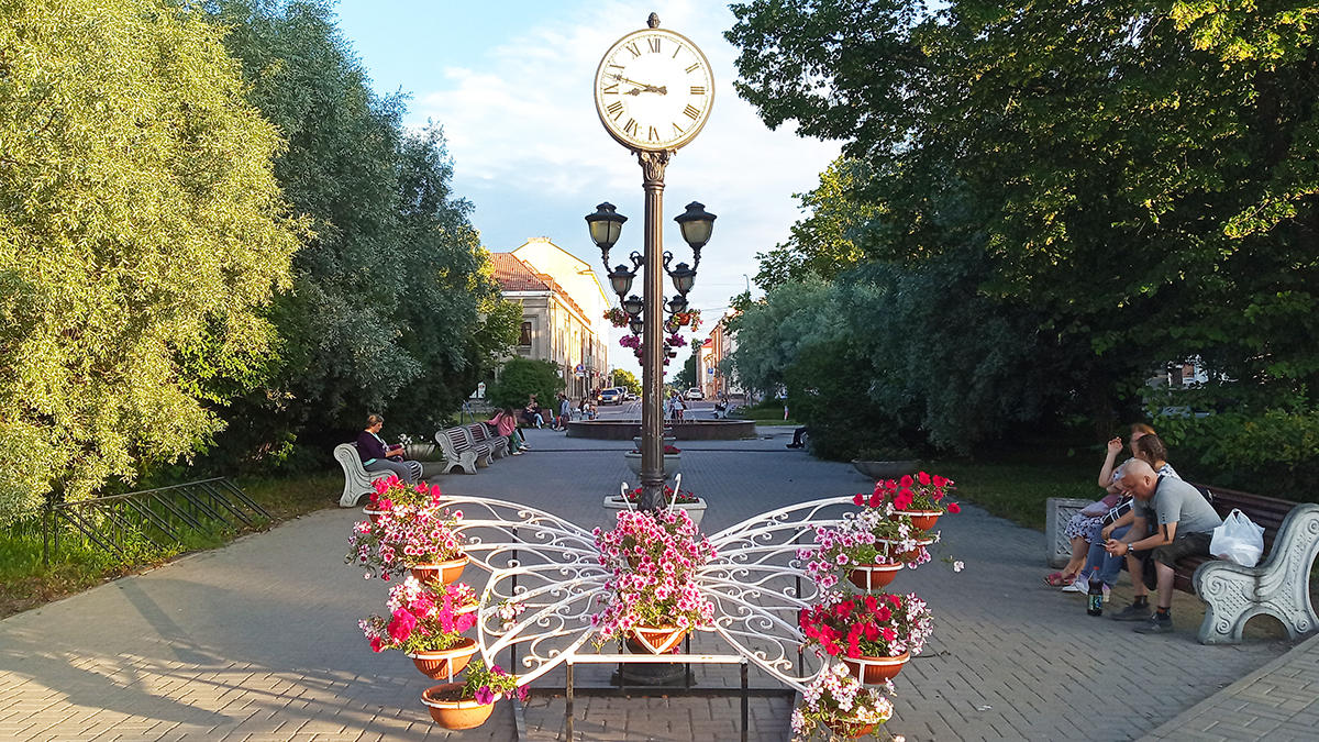 Сортавала центр города, парк имени Кирова.